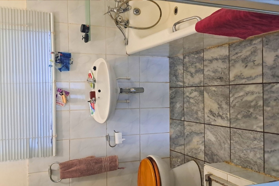 5 Bedroom Property for Sale in Fleurdal Free State